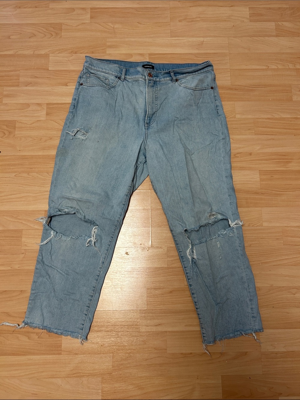 Express Women's Light Blue Distressed Boyfriend Jeans Light staining in pics